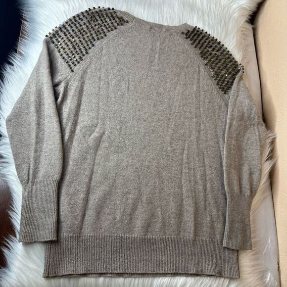 Halogen Embellished Shoulder Cashmere Sweater Size XS - Picture 11 of 16